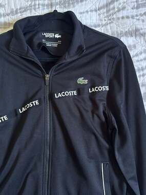 Lacoste Zip Up Sweater Black Logo Across chest Men’s Medium